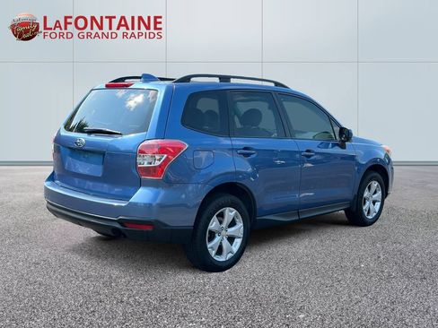 Used 2016 Subaru Forester 2.5i Premium w/ Protection Package #1 AWD/4WD image 7