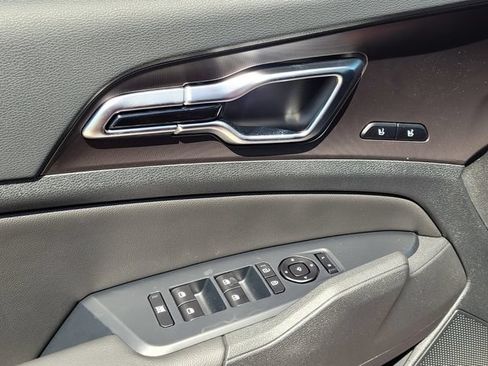 New 2026 Kia Sportage SX FWD image 10
