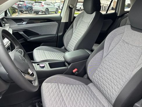 New 2026 Volkswagen Tiguan S AWD/4WD image 11