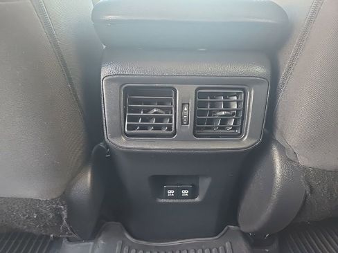 Used 2021 Toyota RAV4 XLE image 30