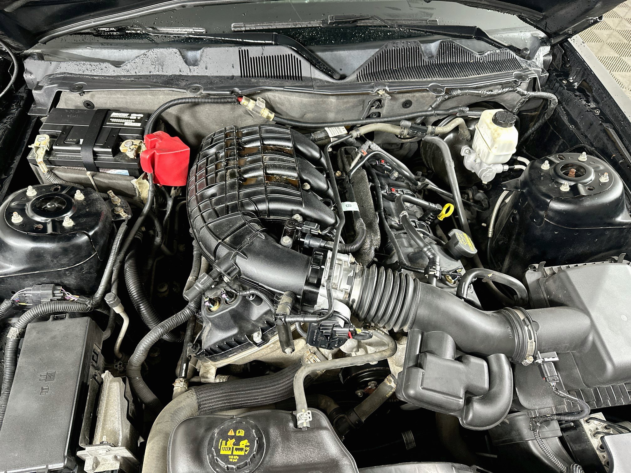 Used 2013 Ford Mustang Coupe RWD image 26