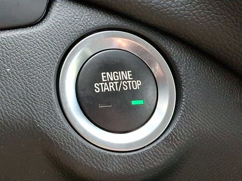 Used 2022 Chevrolet Equinox LT AWD/4WD image 23