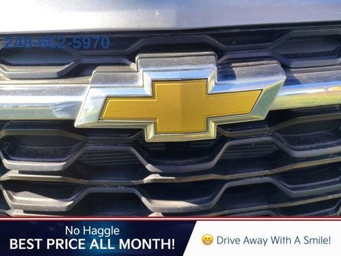 Used 2024 Chevrolet Trax LT w/ Driver Confidence Package image 7
