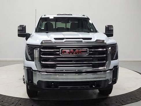 New 2026 GMC Sierra 3500 SLT w/ SLT Convenience Package AWD/4WD image 2