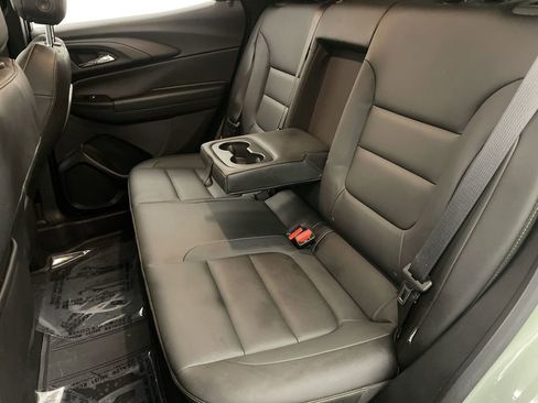 Used 2024 Chevrolet TrailBlazer ACTIV w/ Driver Confidence Package FWD image 17