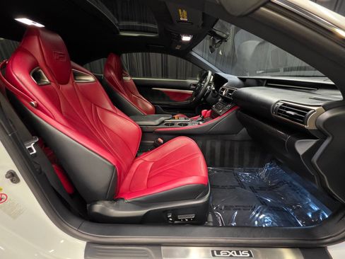 Used 2015 Lexus RC F w/ Premium Package RWD image 30