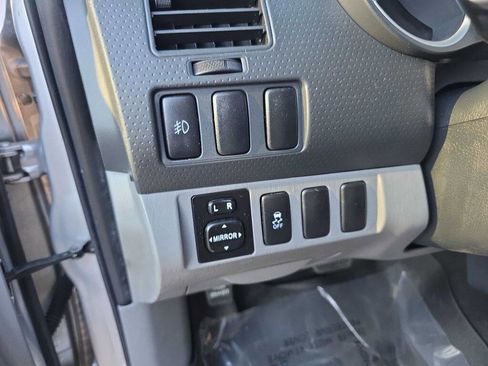 Used 2013 Toyota Tacoma PreRunner w/ SR5 Pkg image 12