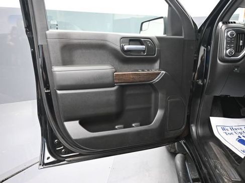 Used 2021 GMC Sierra 1500 Elevation w/ X31 Off-Road Package AWD/4WD image 9