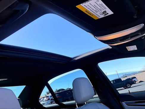 Used 2014 Mercedes-Benz C 250 Sedan image 16