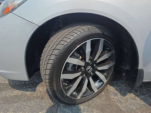 Used 2015 Honda Civic EX-L image 33