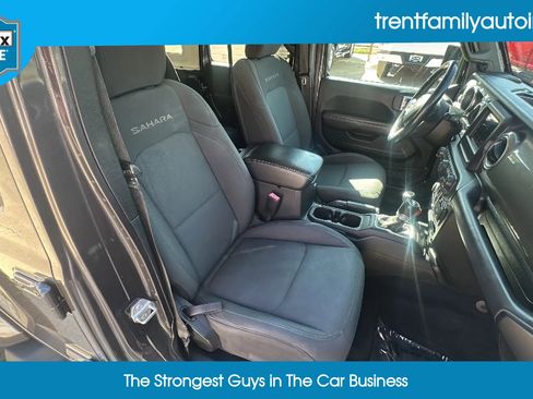 Used 2019 Jeep Wrangler Unlimited Sahara image 56