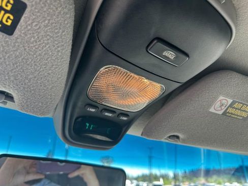 Used 1997 Ford Explorer XLT AWD/4WD image 16