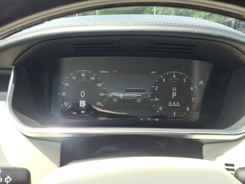 Used 2020 Land Rover Range Rover Long Wheelbase Autobiography AWD/4WD image 25