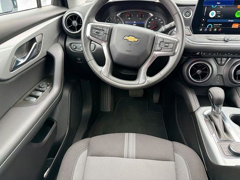 Used 2023 Chevrolet Blazer LT FWD image 22