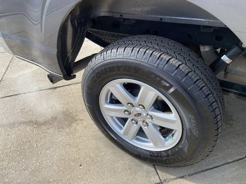 Used 2023 Ford F150 XLT image 30