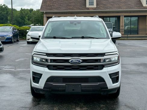 Used 2024 Ford Expedition XLT AWD/4WD image 4