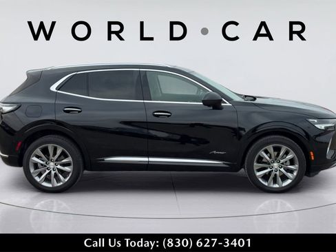 Used 2021 Buick Envision Avenir w/ Technology Package II image 2