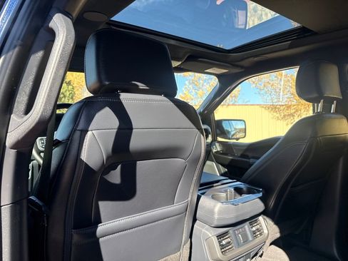 Used 2025 Ford F150 Lariat w/ Equipment Group 502A High image 19