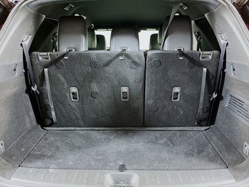 Used 2025 Nissan Pathfinder Rock Creek AWD/4WD image 10