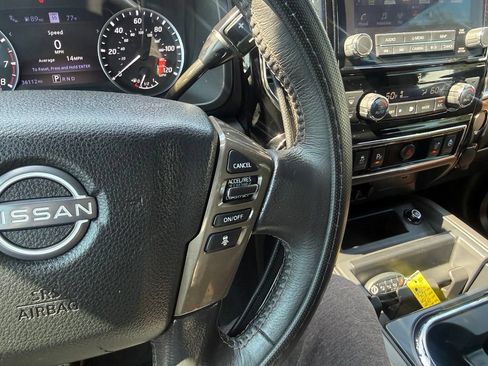Used 2024 Nissan Titan Platinum Reserve w/ Moonroof Package RWD image 19