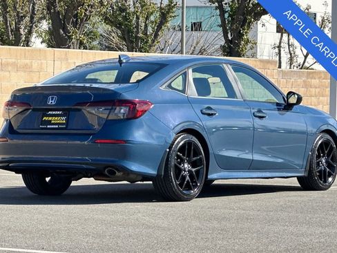 Used 2025 Honda Civic Sport image 4