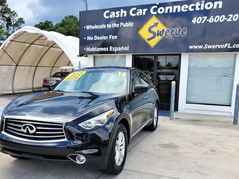 Used 2016 INFINITI QX70 2WD image 2