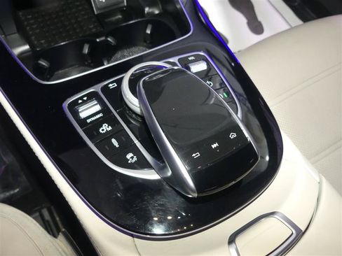 Used 2017 Mercedes-Benz E 43 AMG 4MATIC Sedan image 41
