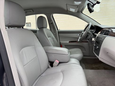 Used 2008 Buick LaCrosse CX image 10