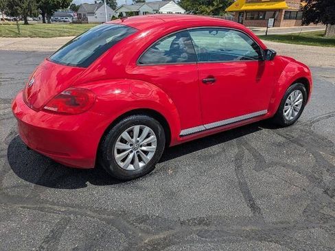 Used 2014 Volkswagen Beetle 2.5 FWD image 7