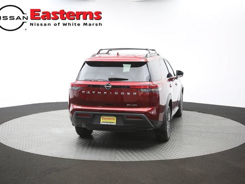 Used 2023 Nissan Pathfinder SV AWD/4WD image 36