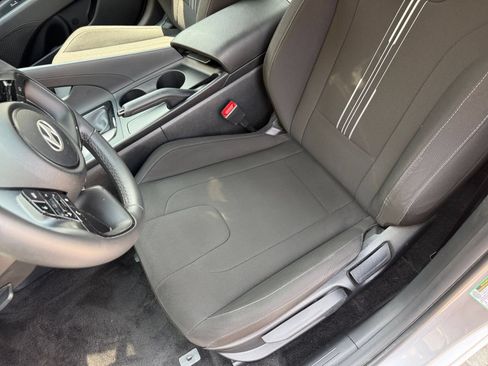 Used 2026 Hyundai Elantra Sport FWD image 36
