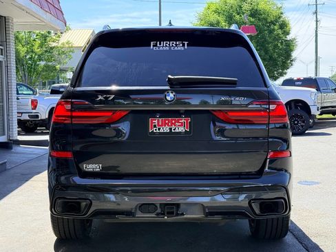 Used 2022 BMW X7 xDrive40i w/ M Sport Package AWD/4WD image 4