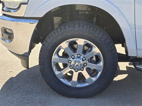 Used 2022 RAM 3500 Laramie image 10