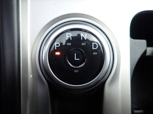 Certified 2022 Ford Explorer XLT image 20