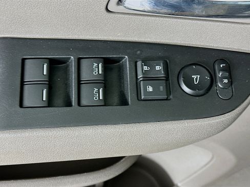 Used 2014 Honda Odyssey EX-L image 15