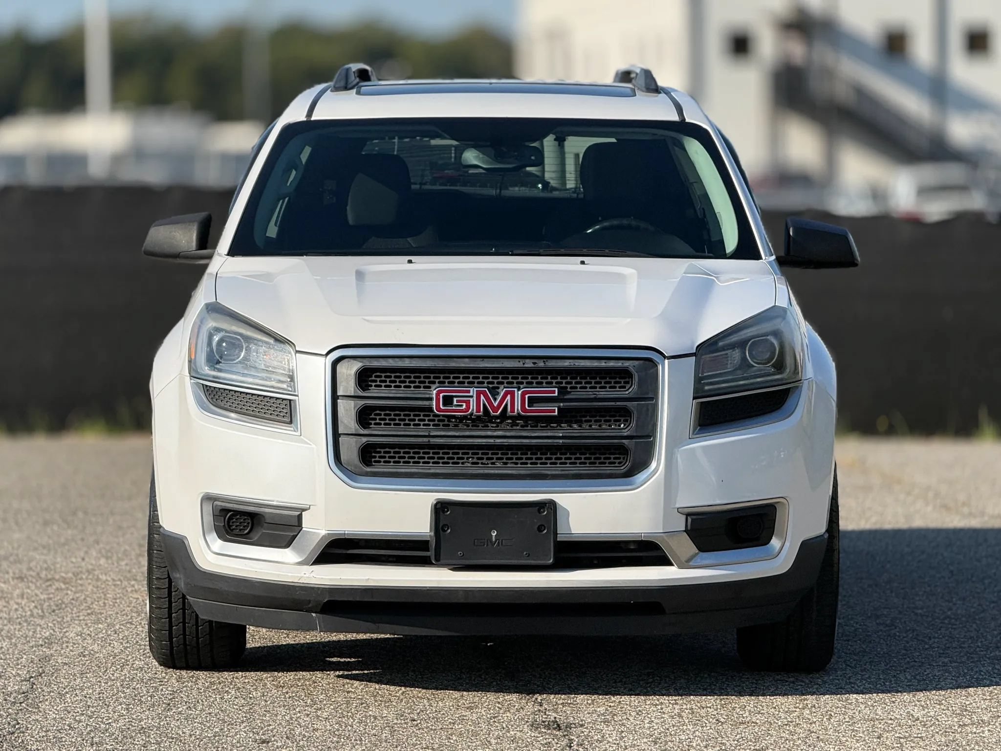 Used 2016 GMC Acadia SLE AWD/4WD image 5