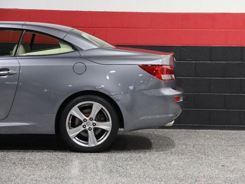 Used 2015 Lexus IS 250C image 24