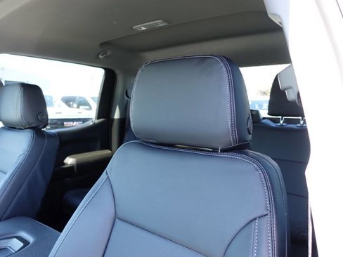 Used 2024 GMC Sierra 1500 Pro w/ Graphite Edition AWD/4WD image 16