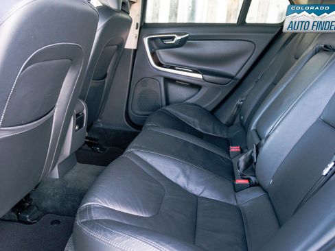 Used 2013 Volvo S60 T5 image 25