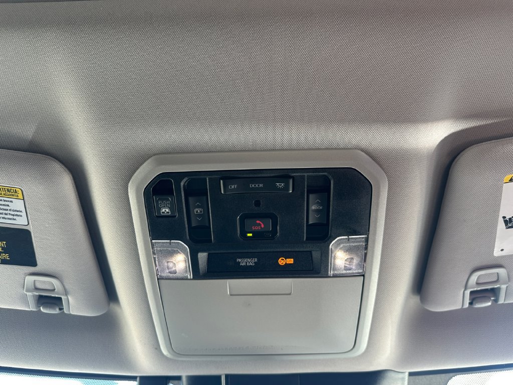 Used 2024 Toyota Tundra Limited AWD/4WD image 14