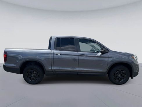 Certified 2025 Honda Ridgeline TrailSport+ image 2