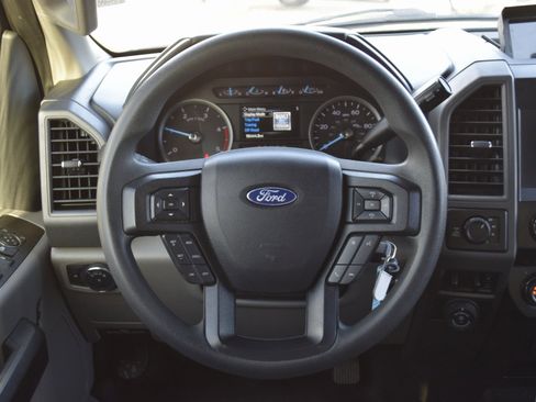 Used 2020 Ford F250 XL w/ STX Appearance Package image 11