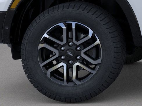 New 2025 Ford Ranger Lariat w/ FX4 Off-Road Package image 21