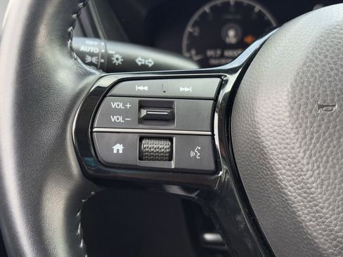 Used 2025 Honda CR-V EX-L image 16