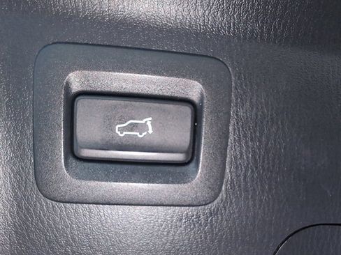 Certified 2023 MAZDA CX-9 Touring AWD/4WD image 13