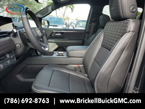 New 2025 GMC Sierra EV Denali image 18