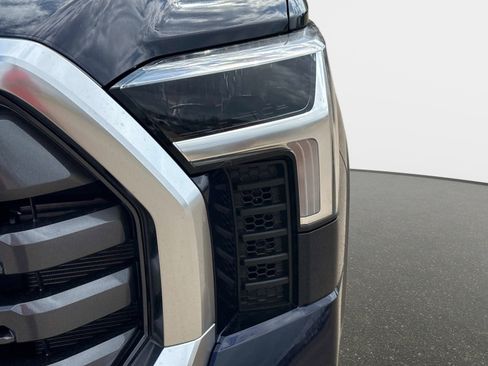 New 2026 Toyota Tundra Limited AWD/4WD image 9