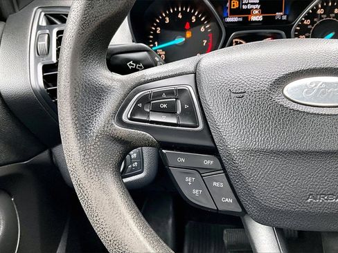 Used 2019 Ford Escape SE image 27