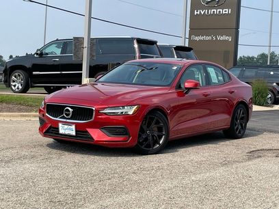 Used 2019 Volvo S60 T6 Momentum w/ Premium Package