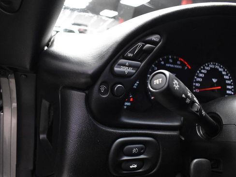 Used 2000 Chevrolet Corvette Coupe w/ Memory Pkg image 22